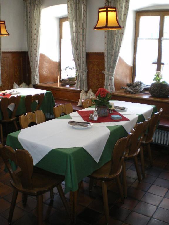 Gasthof Zum Rassen Garmisch-Partenkirchen Exterior foto