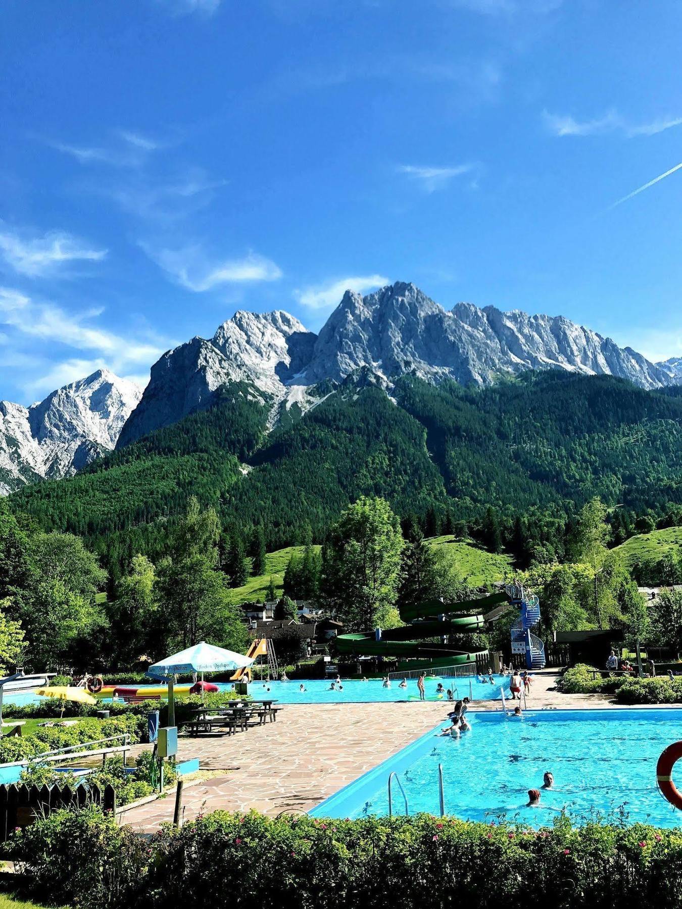 Gasthof Zum Rassen Garmisch-Partenkirchen Exterior foto